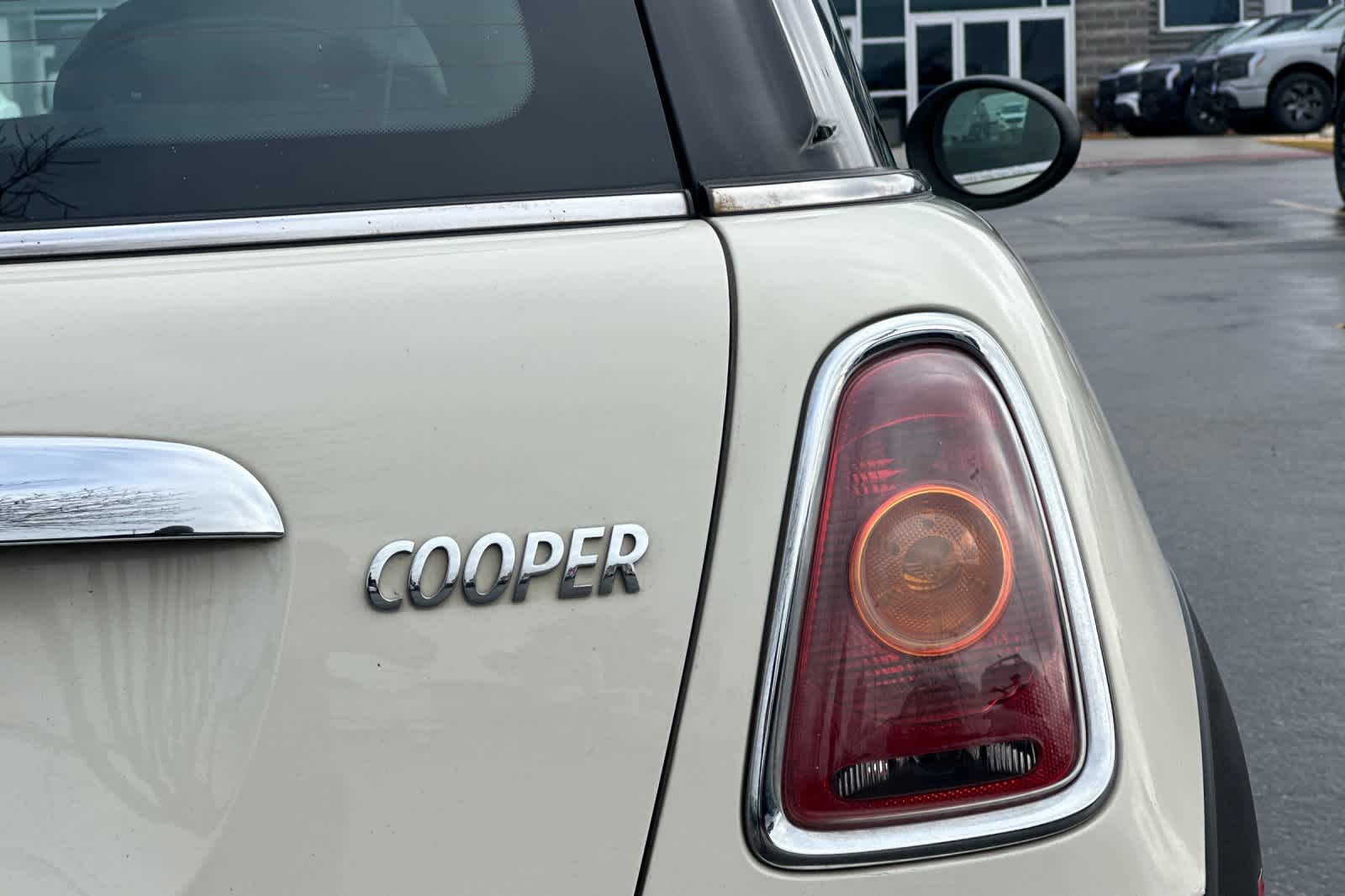 2008 MINI Cooper Hardtop  24