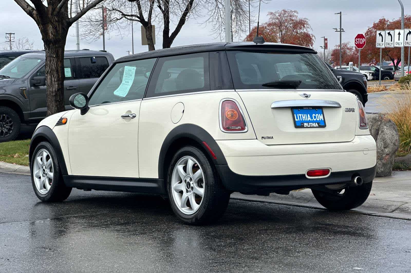 2008 MINI Cooper Hardtop  6