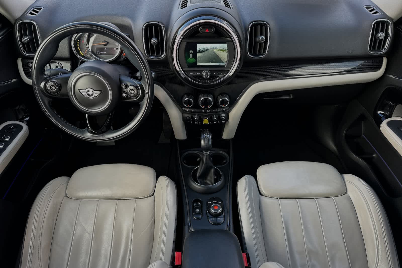 2018 MINI Countryman Cooper S E 3