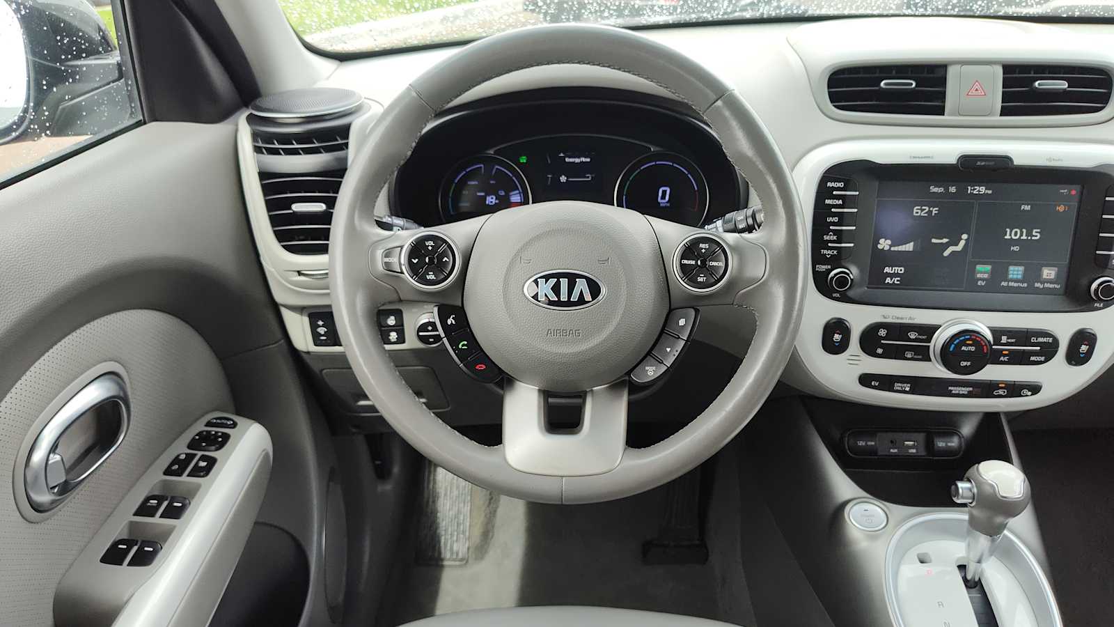 2017 Kia Soul EV EV+ 15