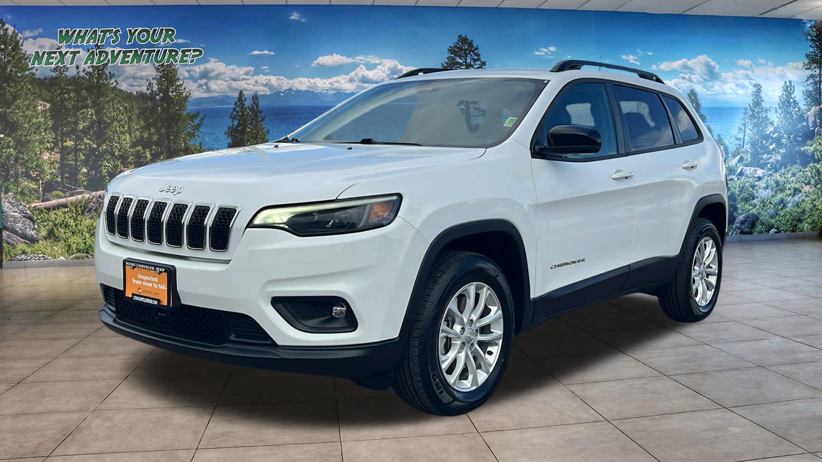 Bright White Clearcoat 2022 Jeep Cherokee Latitude Lux 4WD SUV / Crossover Four-Wheel Drive 9-Speed Automatic