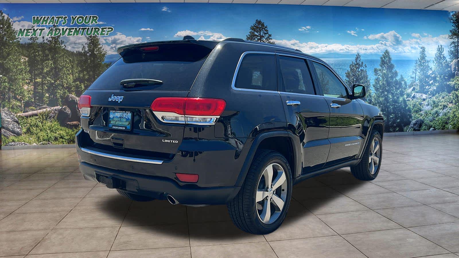 View vehicle photo 5
