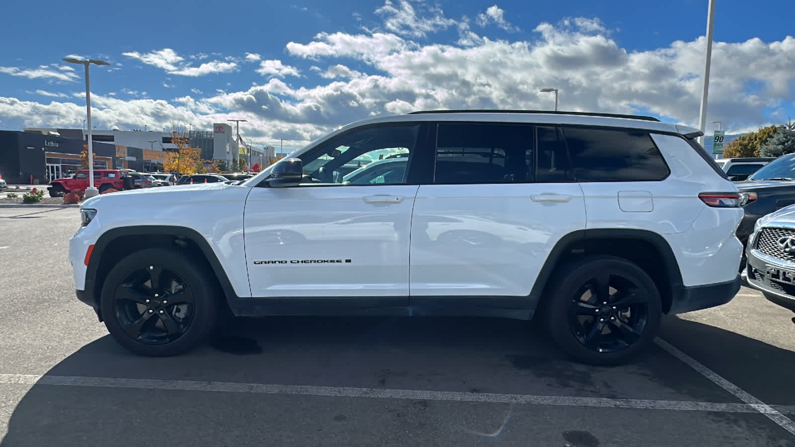 2023 Jeep Grand Cherokee L Altitude 5