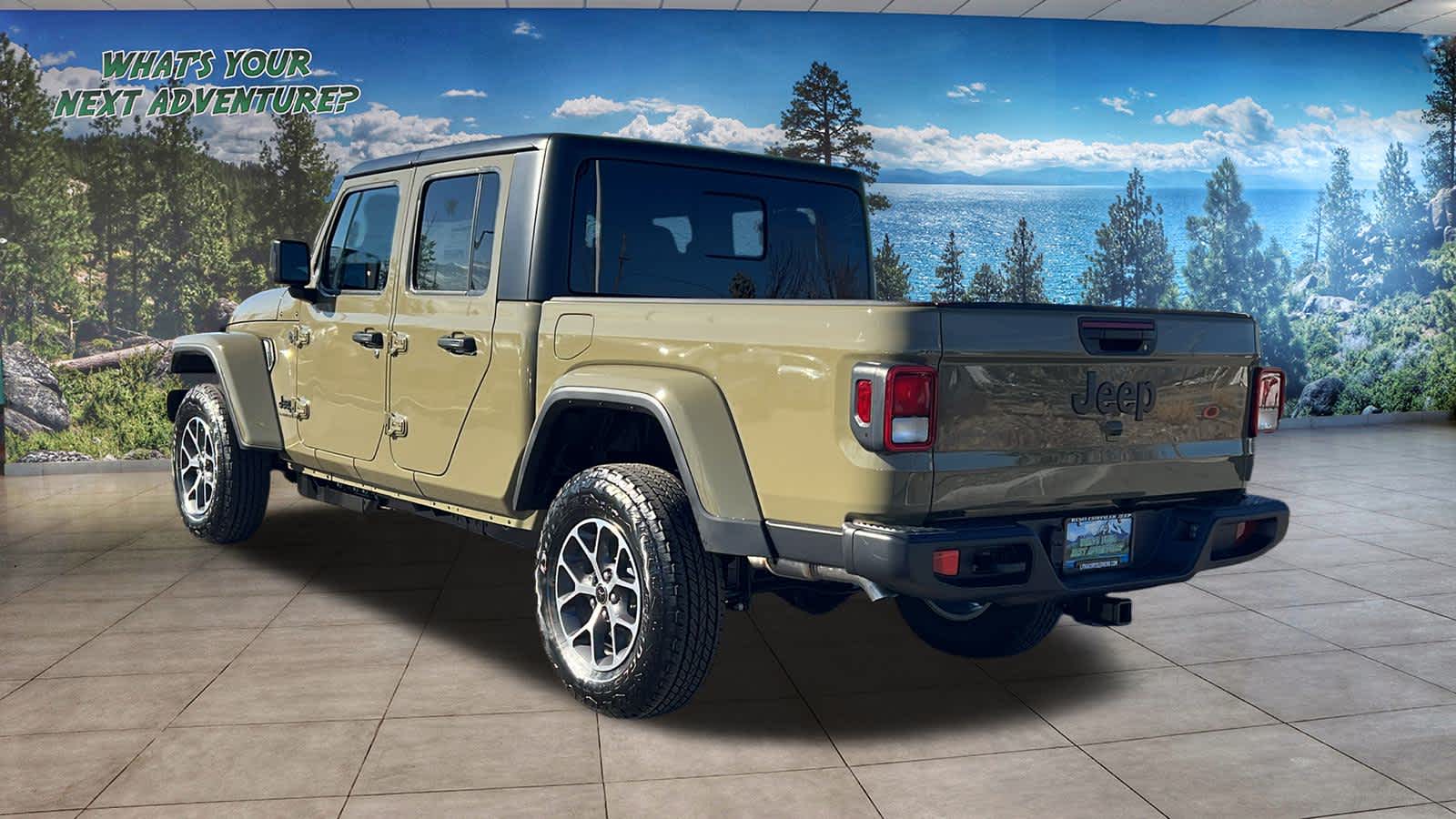 View vehicle photo 7