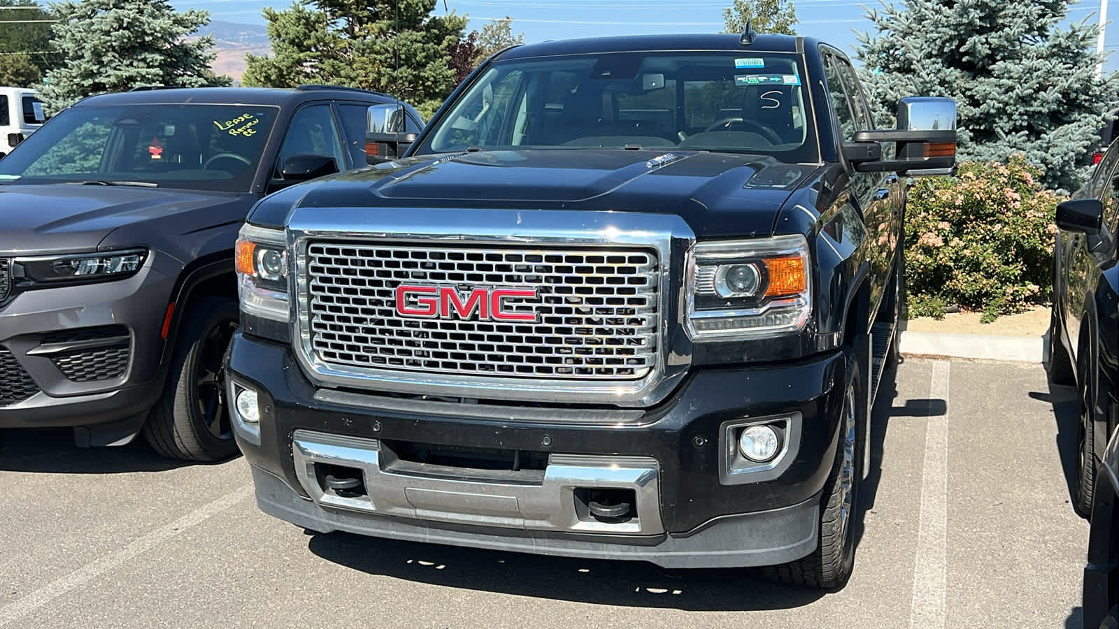 Black 2016 GMC Sierra 2500HD Pickup Truck Four-Wheel Drive 6-Speed Automatic