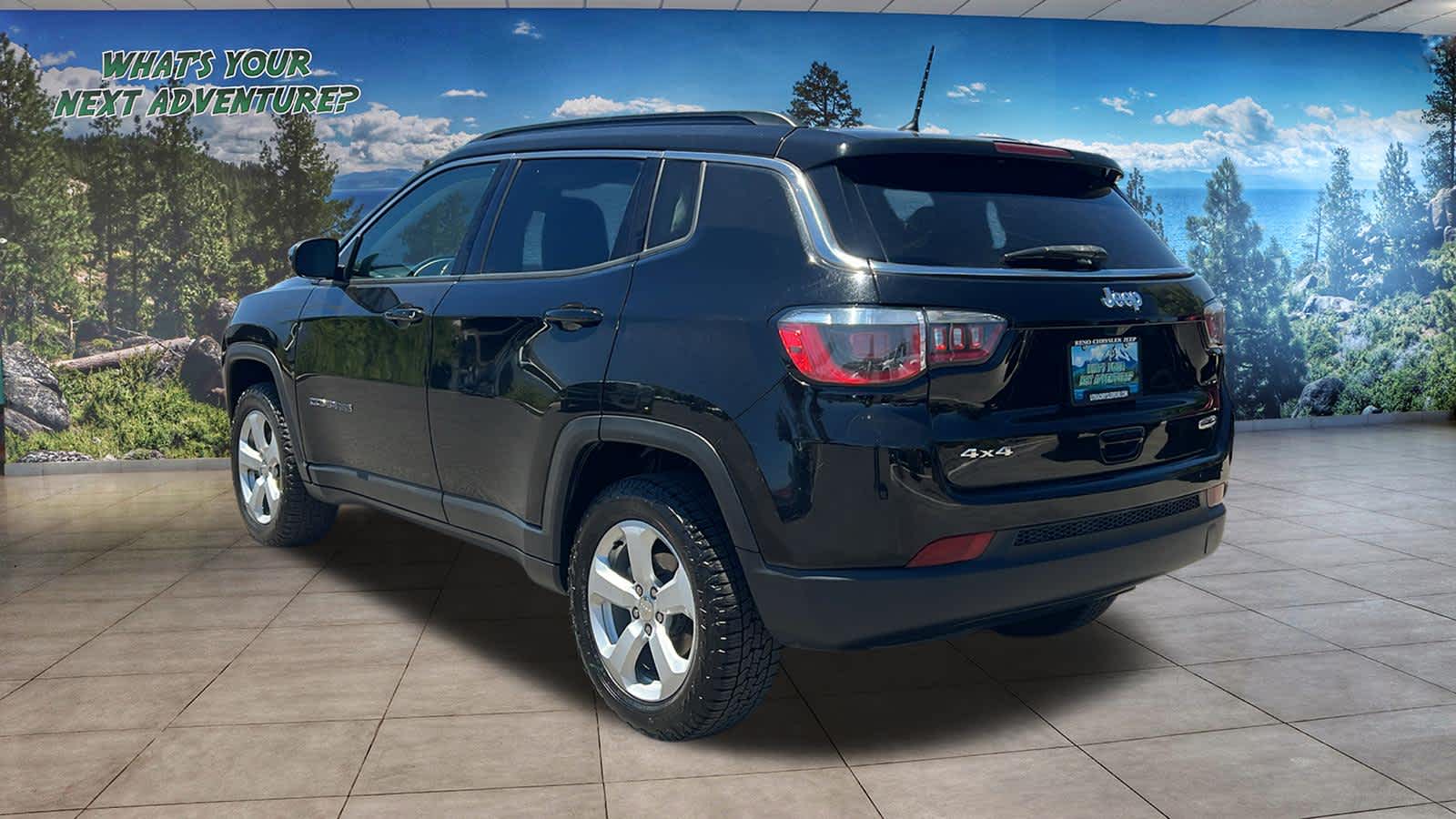 View vehicle photo 7