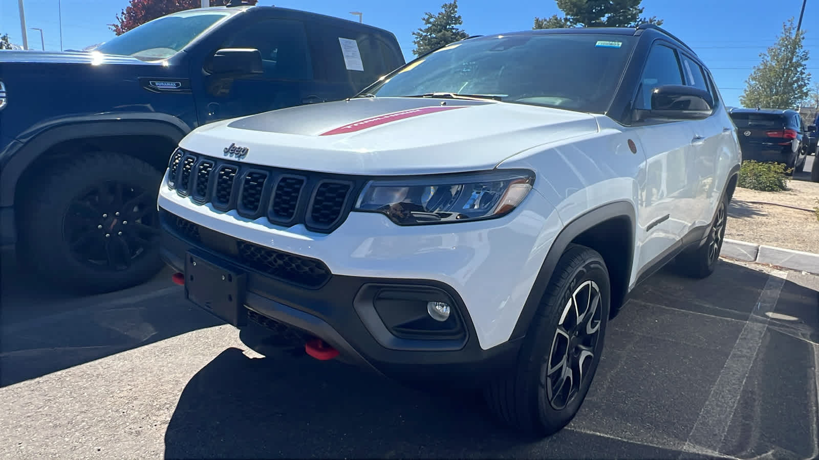 Bright White Clearcoat 2025 Jeep Compass Trailhawk 4WD SUV / Crossover Four-Wheel Drive 8-Speed Automatic