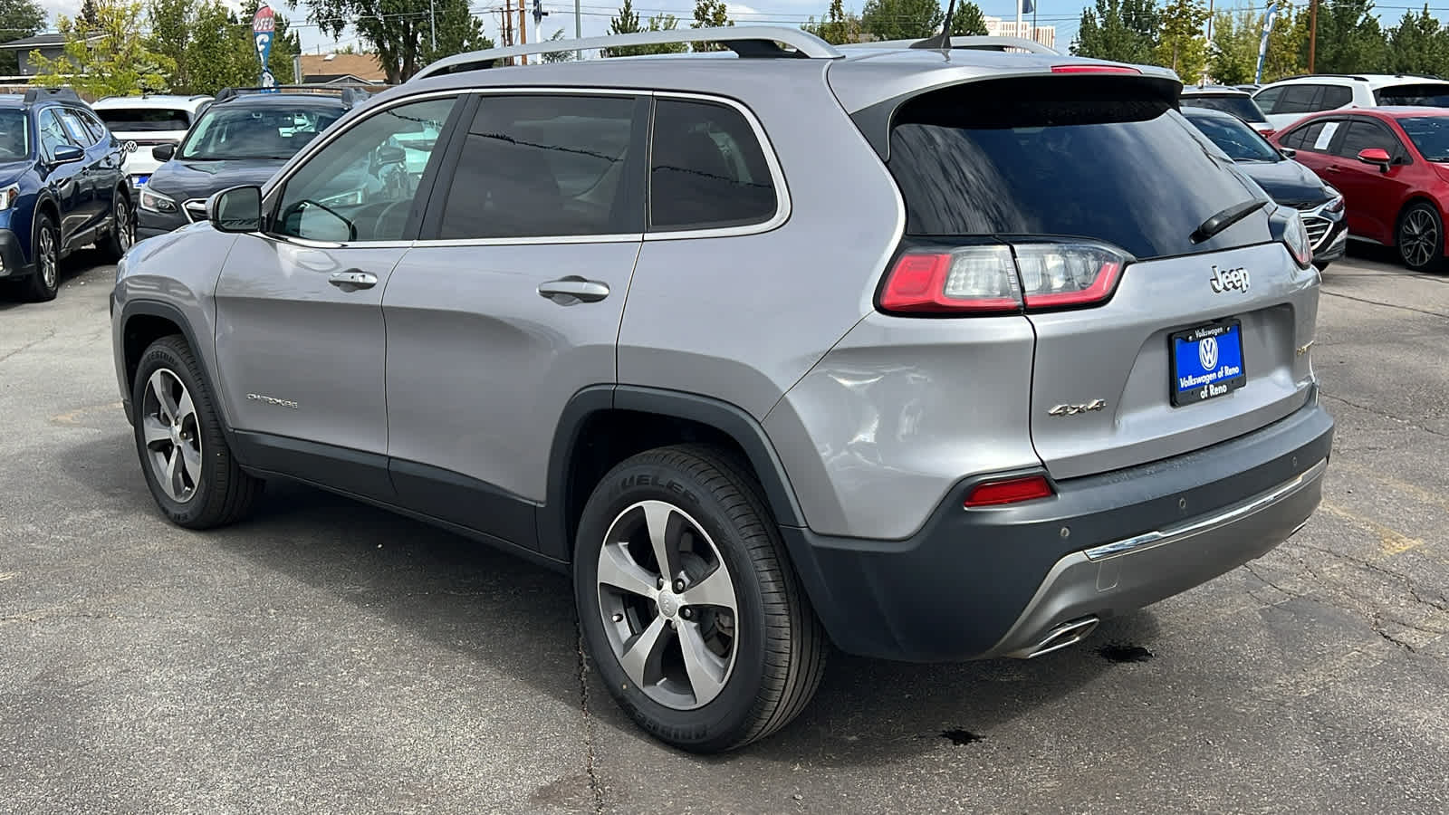 2020 Jeep Cherokee Limited 5