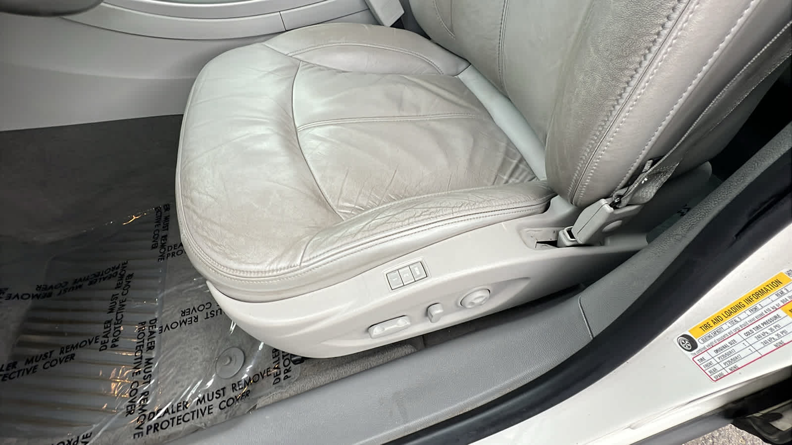 2013 Buick LaCrosse Leather 25