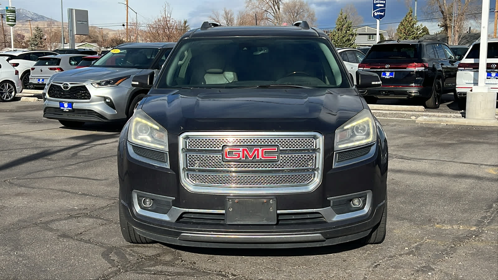 2014 GMC Acadia Denali 8