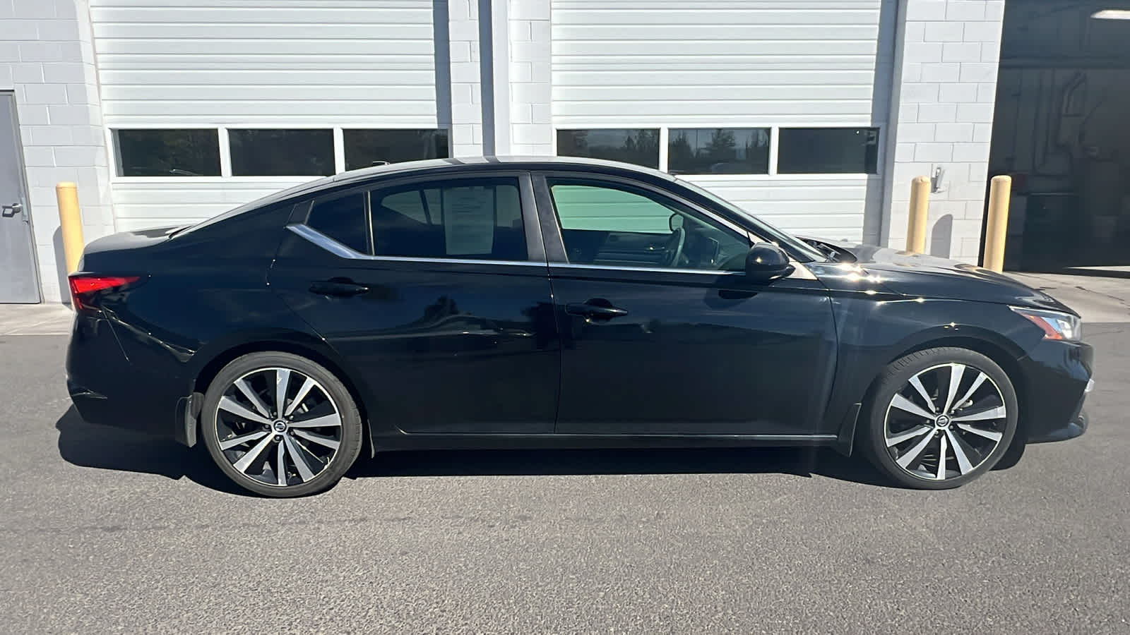 2019 Nissan Altima 2.5 SR 4