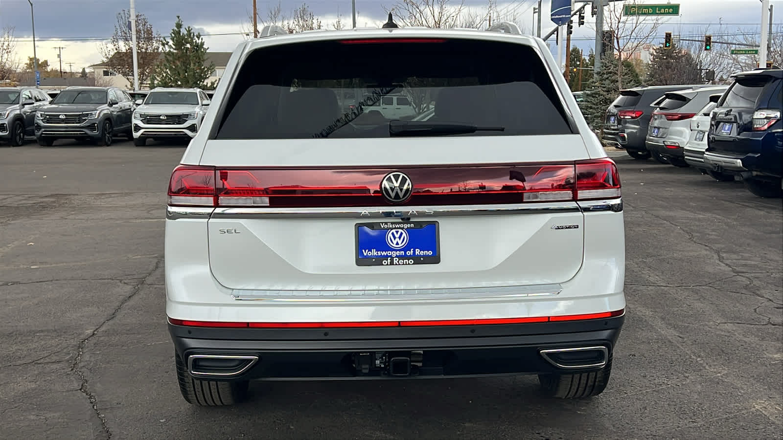 2025 Volkswagen Atlas 2.0T SEL 5