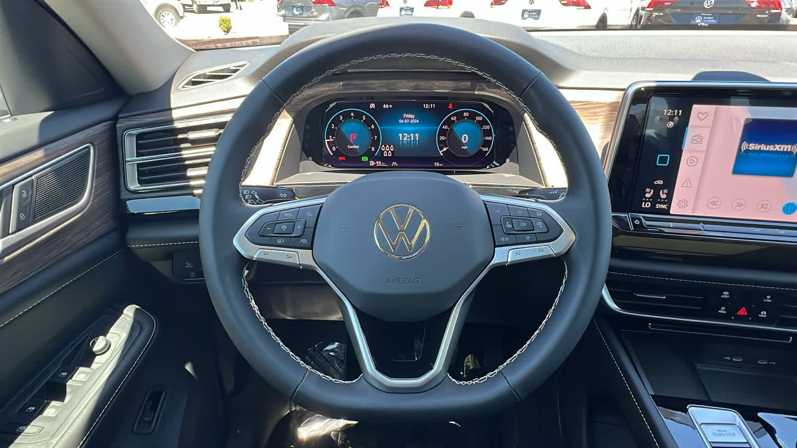 2024 Volkswagen Atlas 2.0T SEL 15