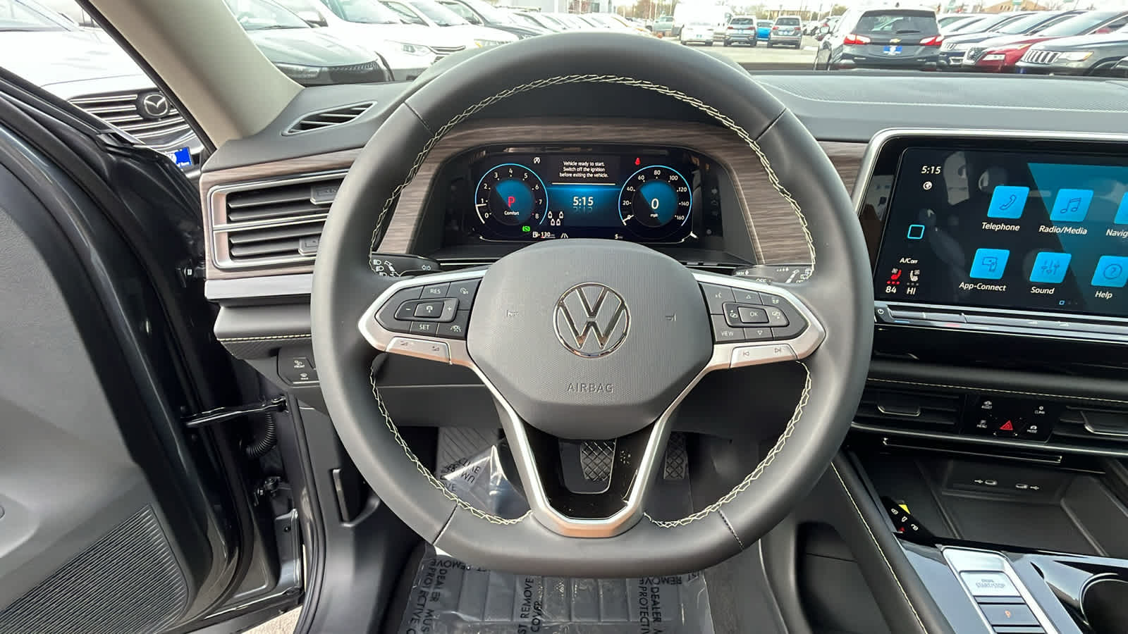 2024 Volkswagen Atlas 2.0T SEL 15