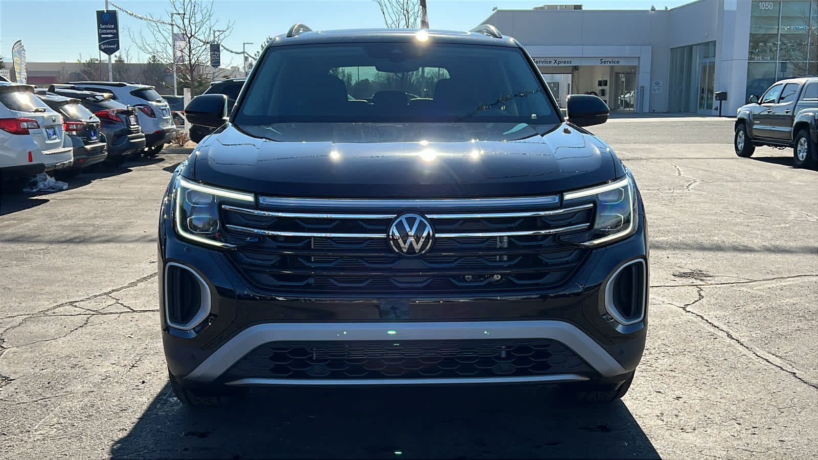 2025 Volkswagen Atlas 2.0T Peak Edition 6