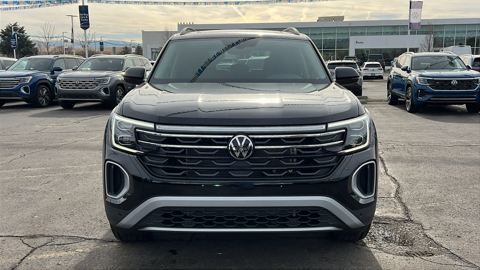 2025 Volkswagen Atlas 2.0T Peak Edition 6