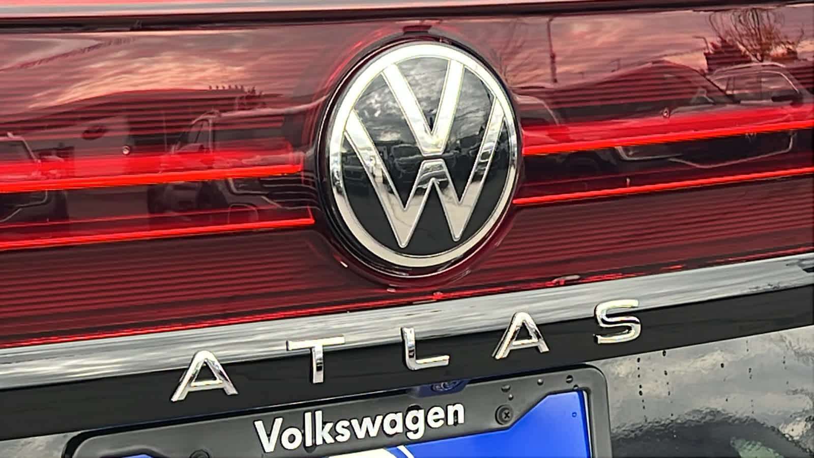 2024 Volkswagen Atlas 2.0T Peak Edition SE w/Technology 8