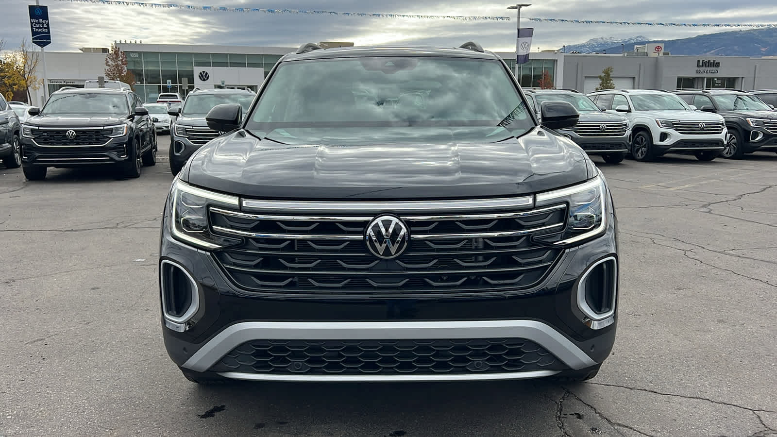 2024 Volkswagen Atlas 2.0T Peak Edition SE w/Technology 7