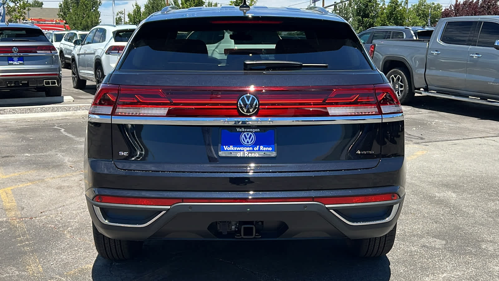 2024 Volkswagen Atlas Cross Sport 2.0T SE w/Technology 5