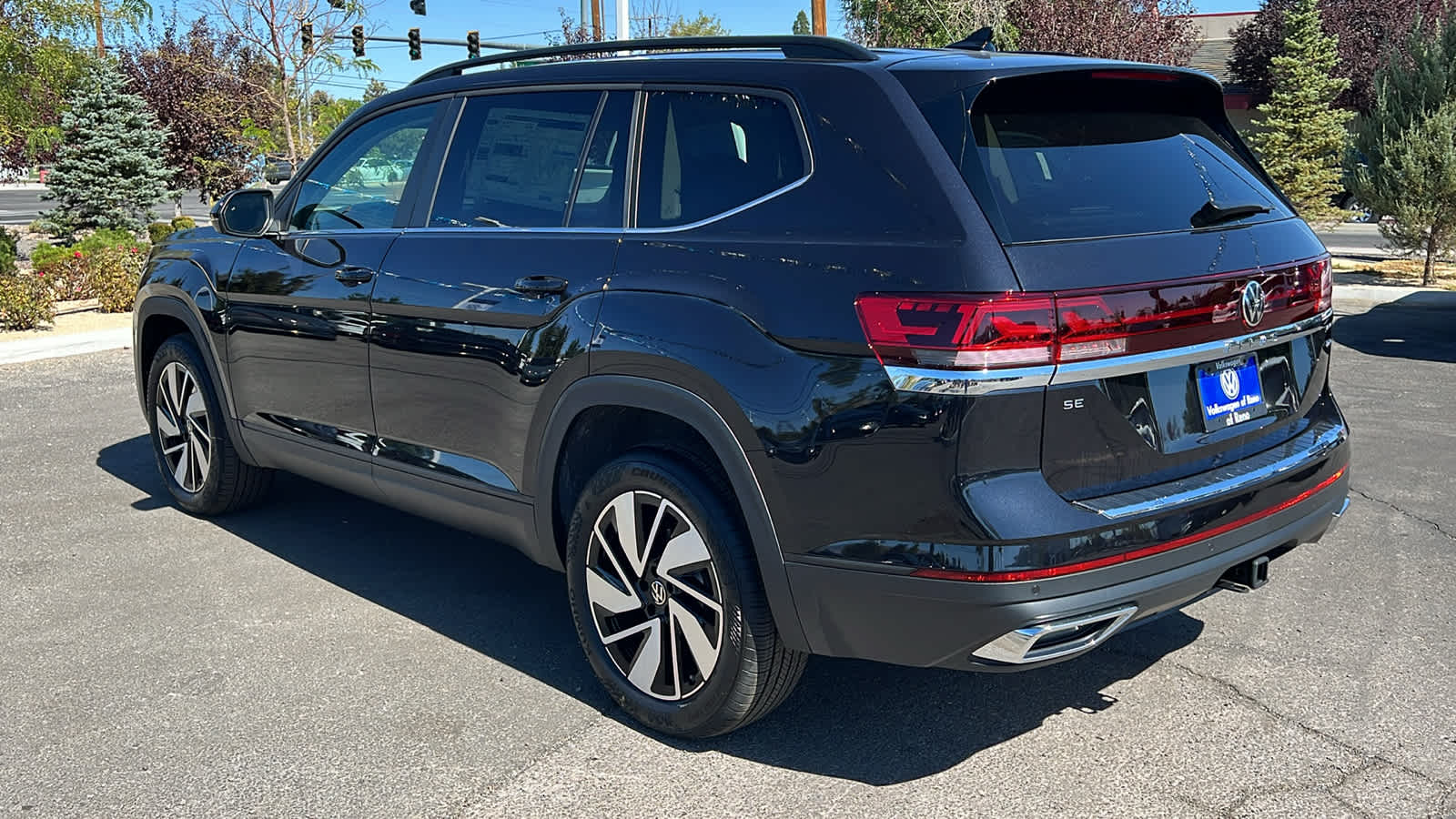 2024 Volkswagen Atlas 2.0T SE w/Technology 4