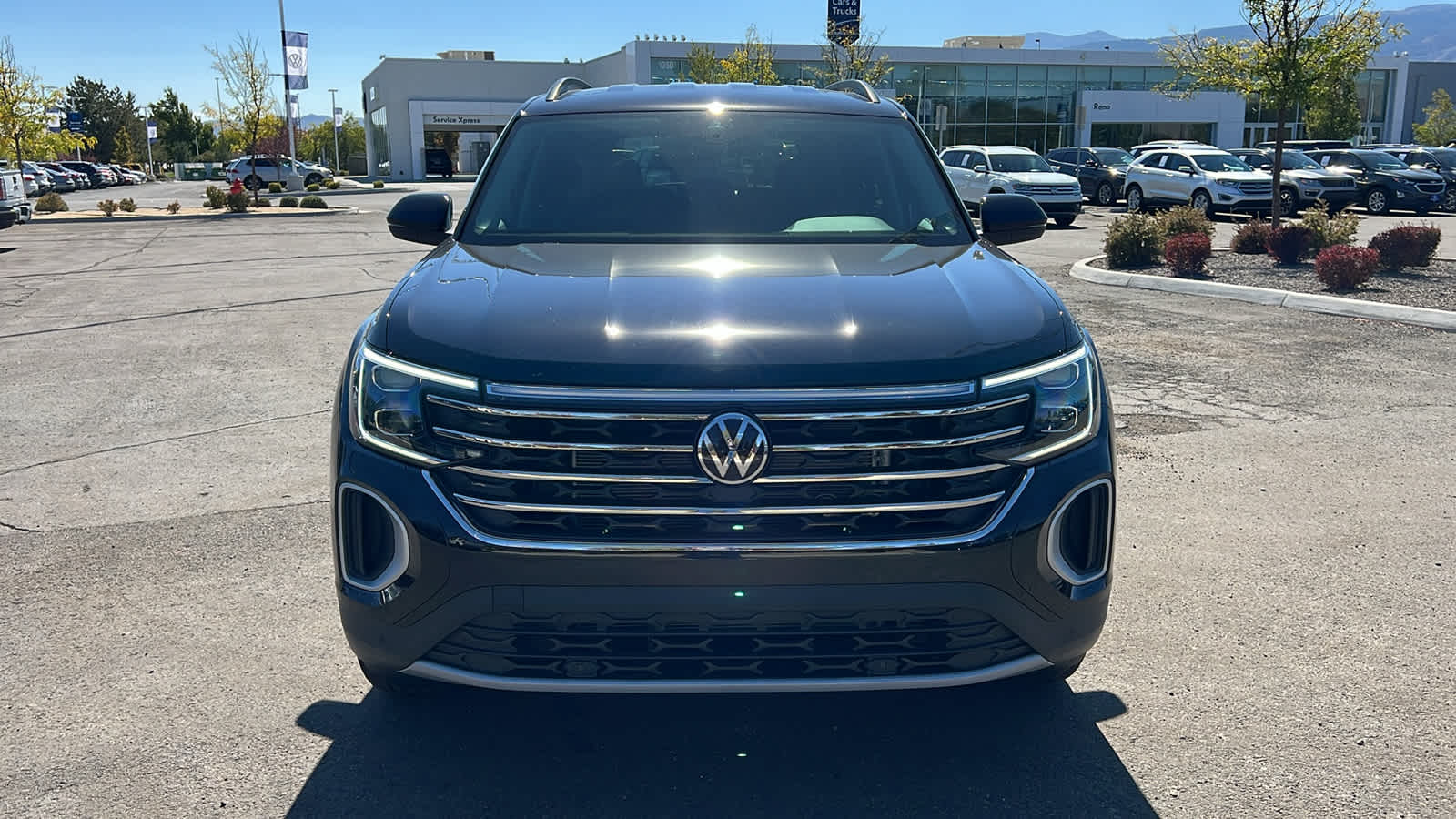 2024 Volkswagen Atlas 2.0T SE w/Technology 6