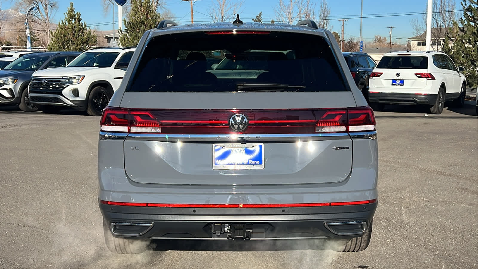 2025 Volkswagen Atlas 2.0T SE w/Technology 5