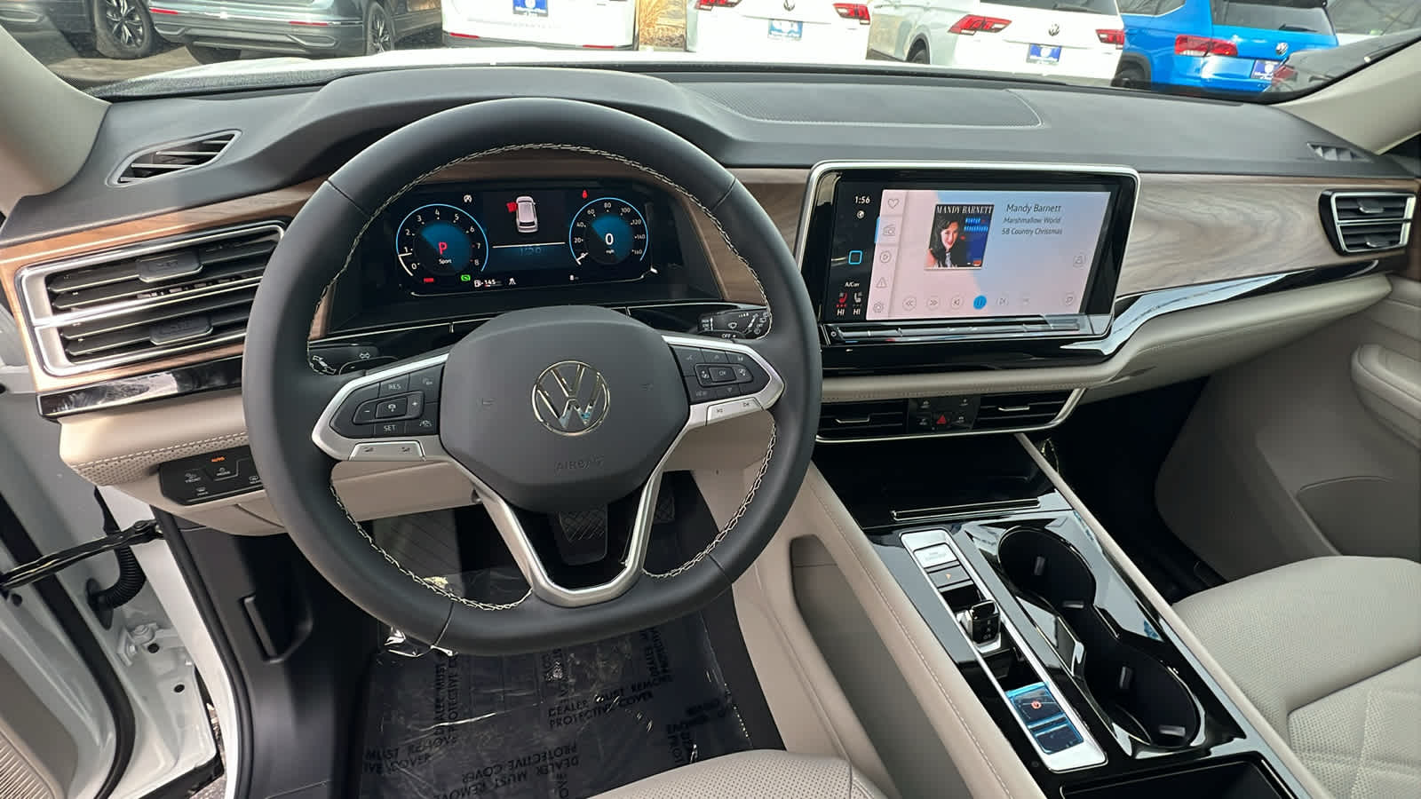 2025 Volkswagen Atlas 2.0T SE w/Technology 2