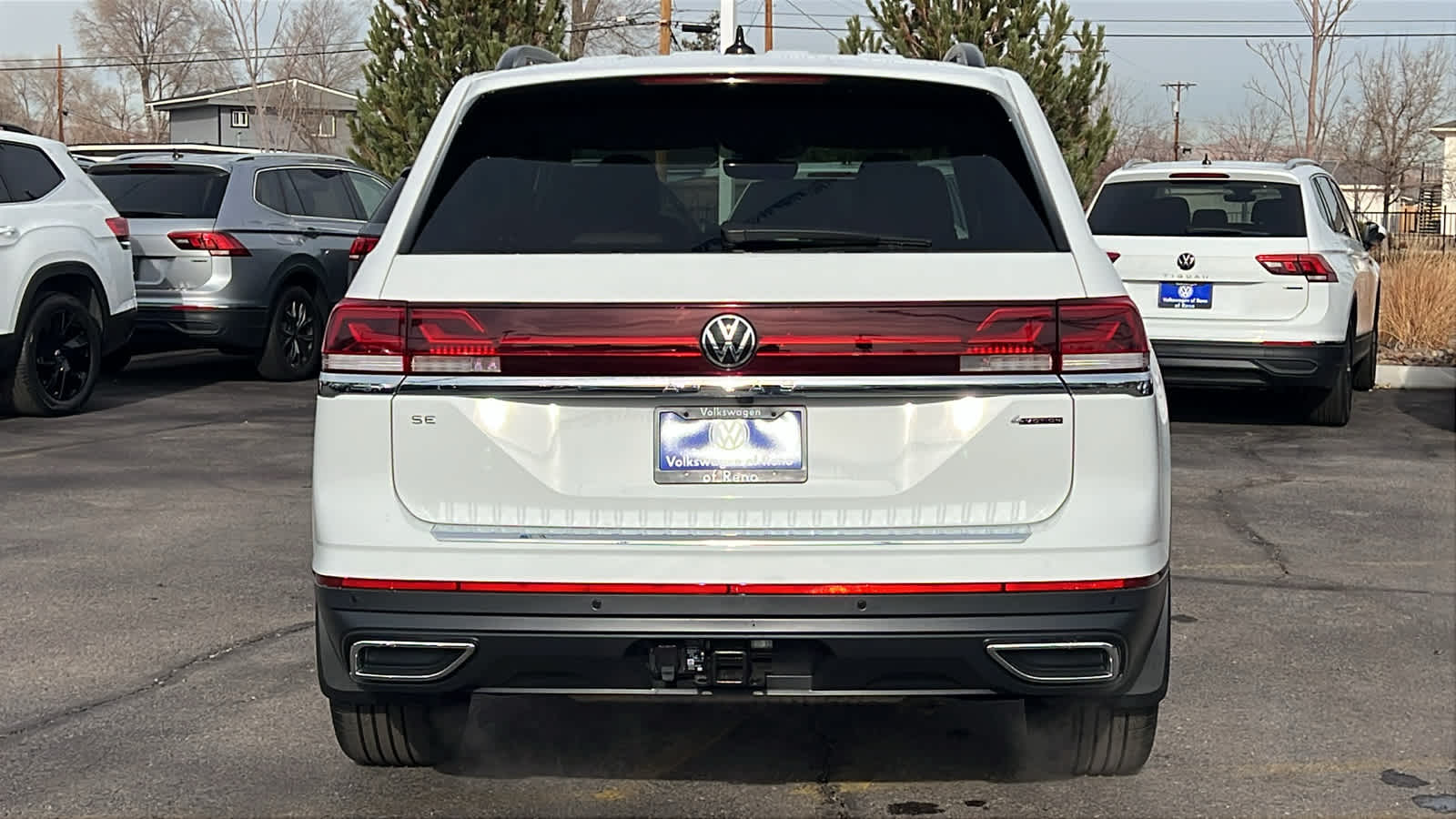 2025 Volkswagen Atlas 2.0T SE w/Technology 5