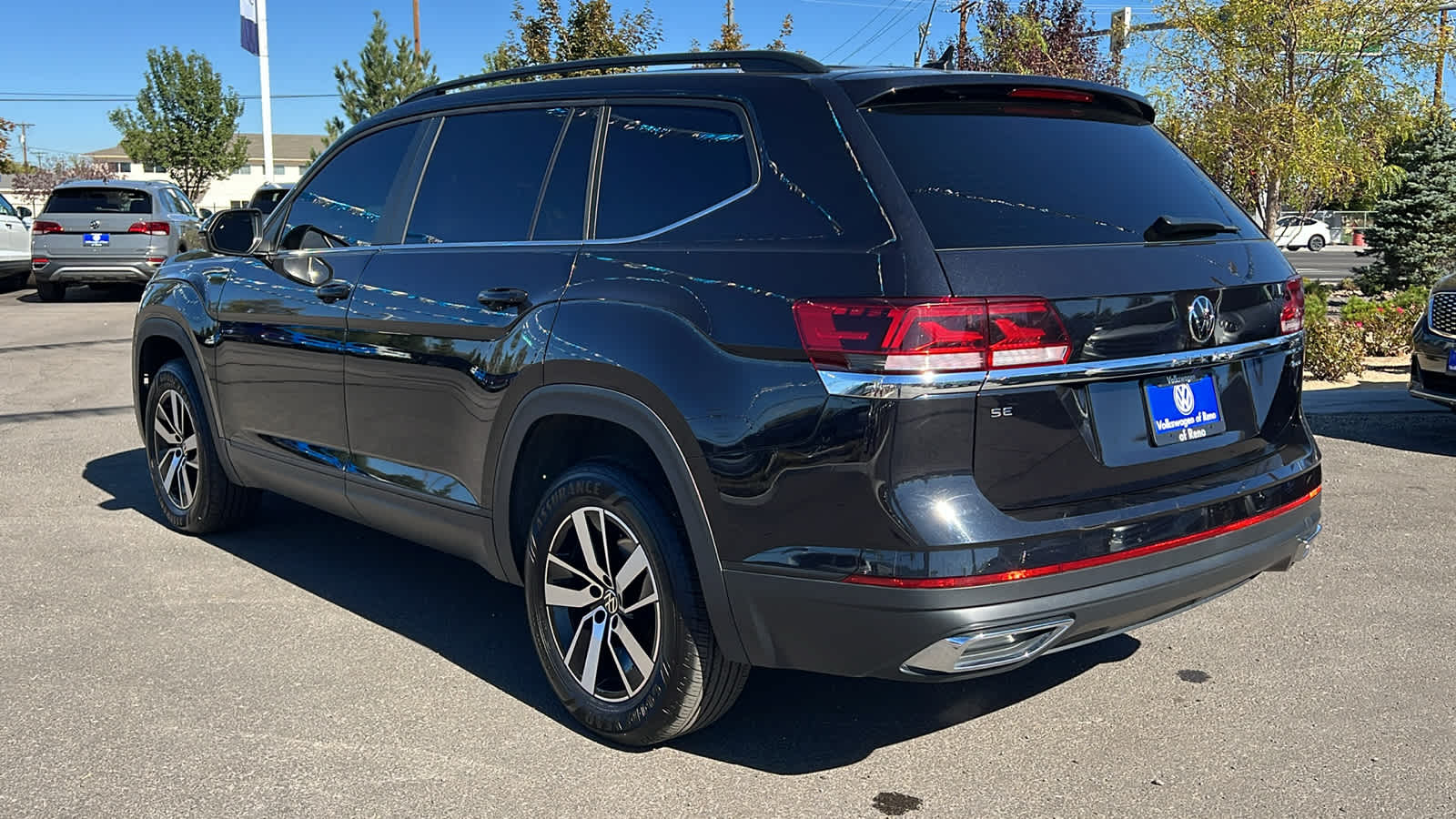 2023 Volkswagen Atlas 2.0T SE 3