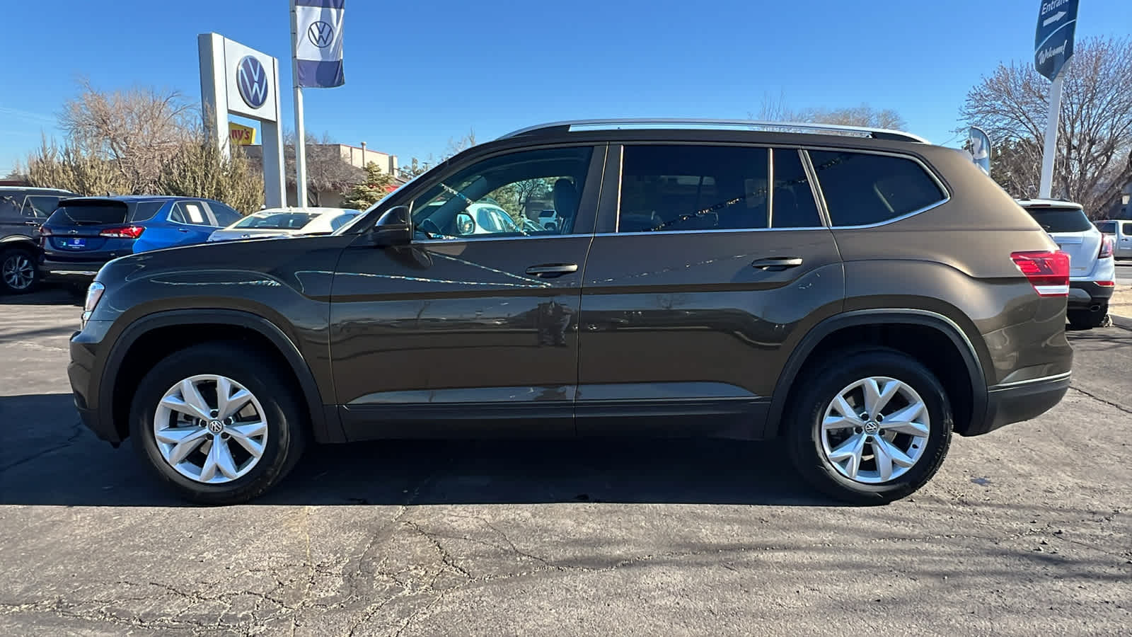 2019 Volkswagen Atlas 3.6L V6 SE w/Technology 3