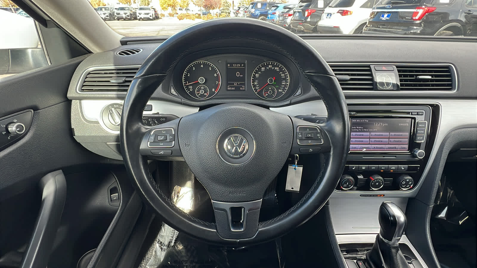 2013 Volkswagen Passat SE 15