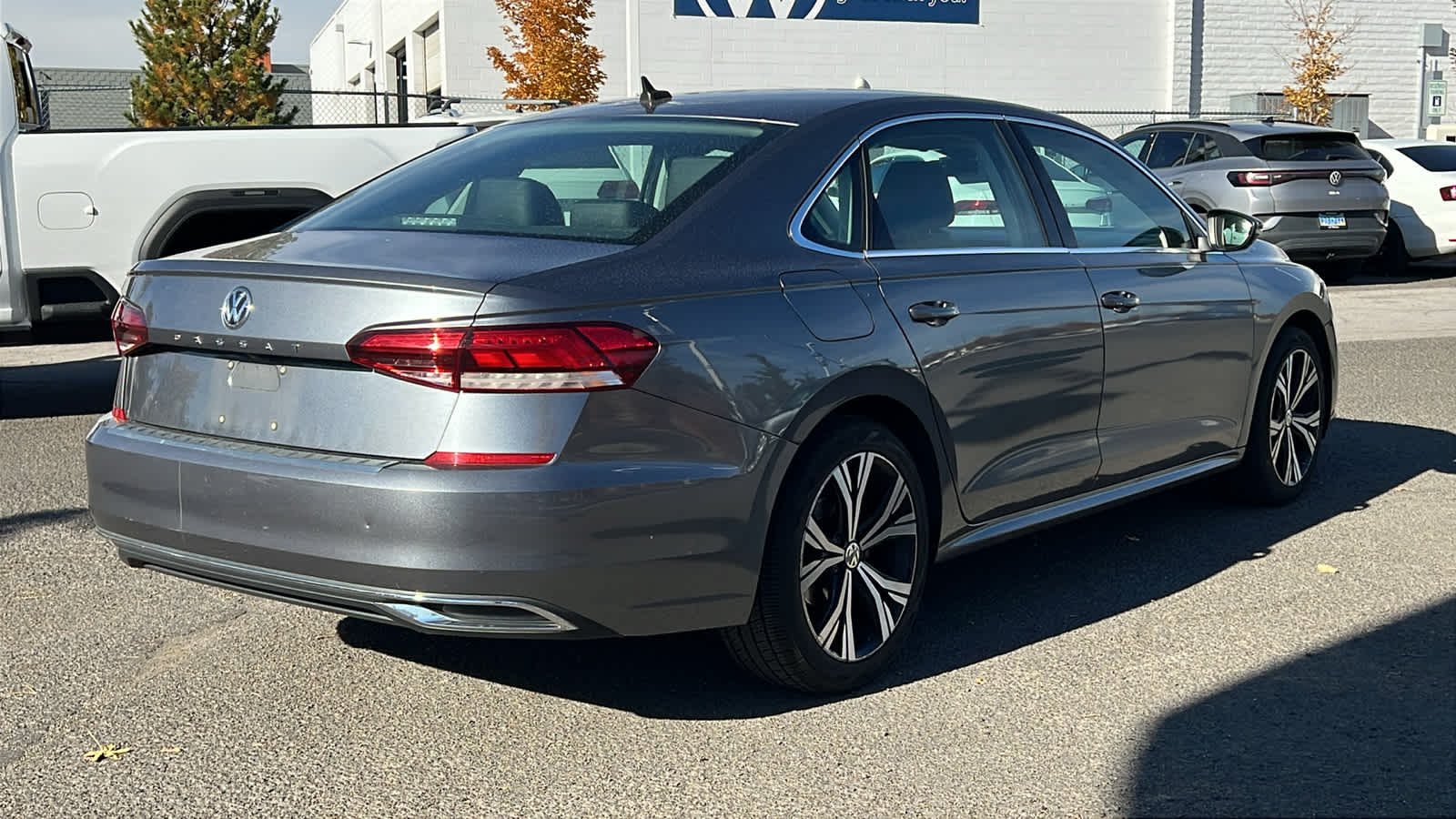 2021 Volkswagen Passat 2.0T SE 5