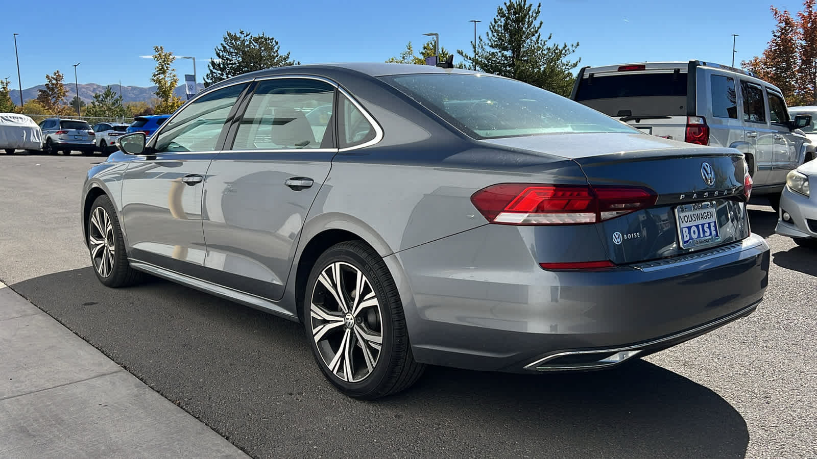 2021 Volkswagen Passat 2.0T SE 3