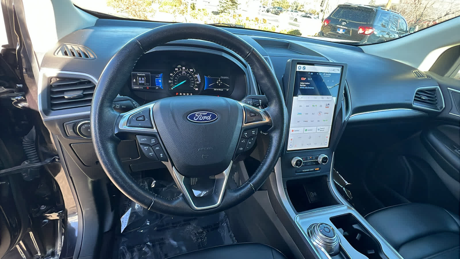 2022 Ford Edge SEL 2