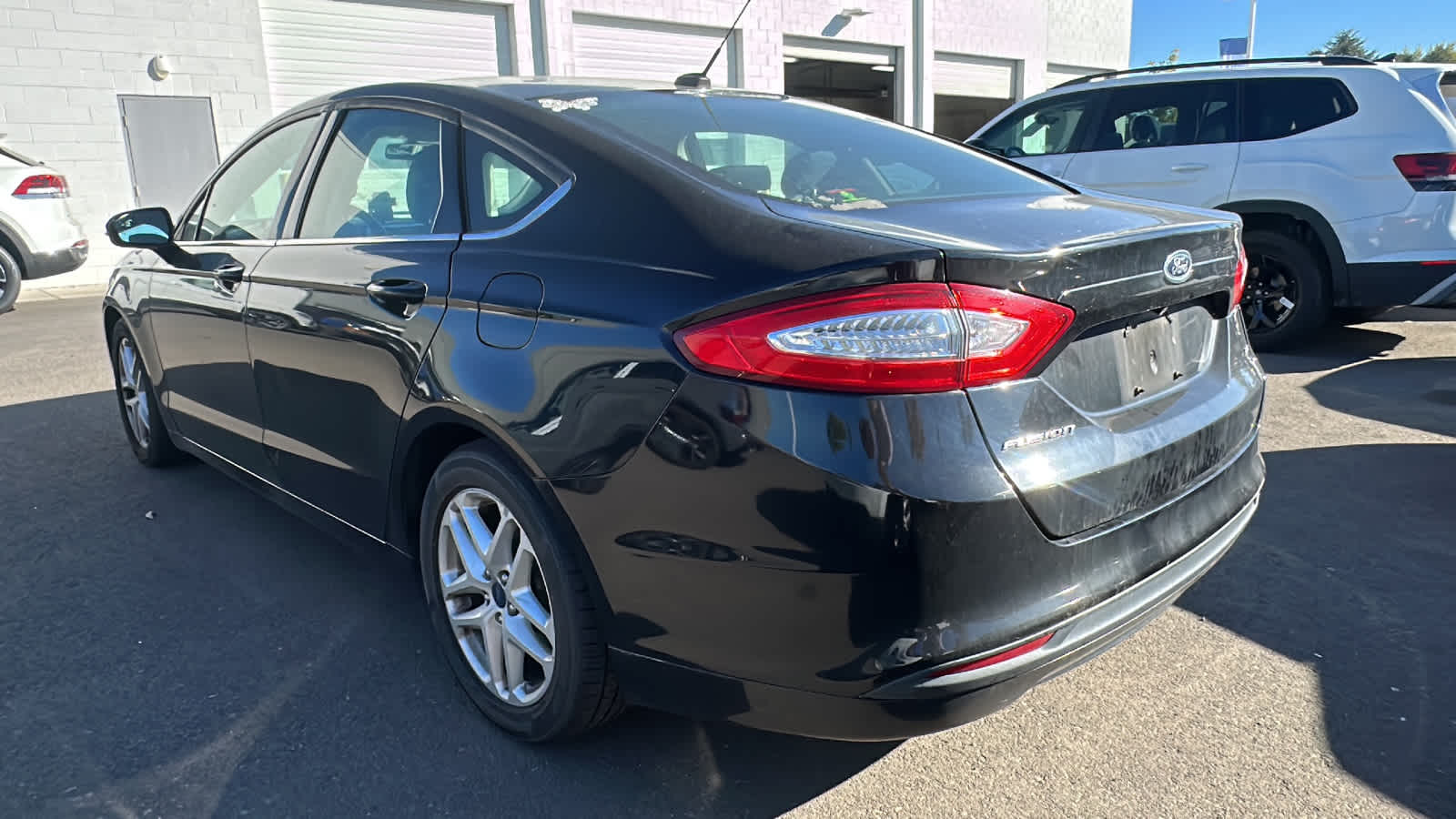 2016 Ford Fusion SE 3