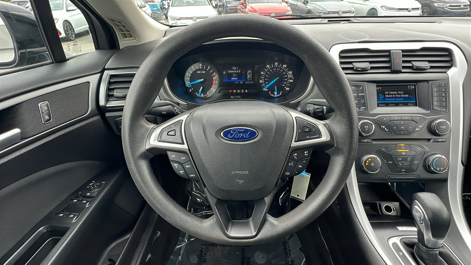 2016 Ford Fusion SE 15