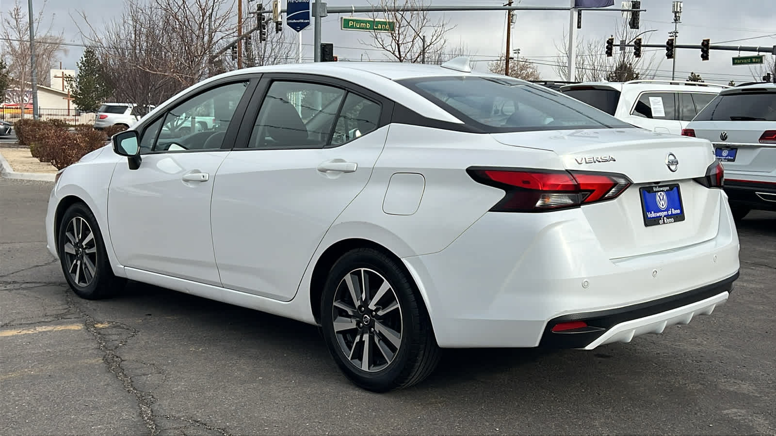 2021 Nissan Versa SV 4