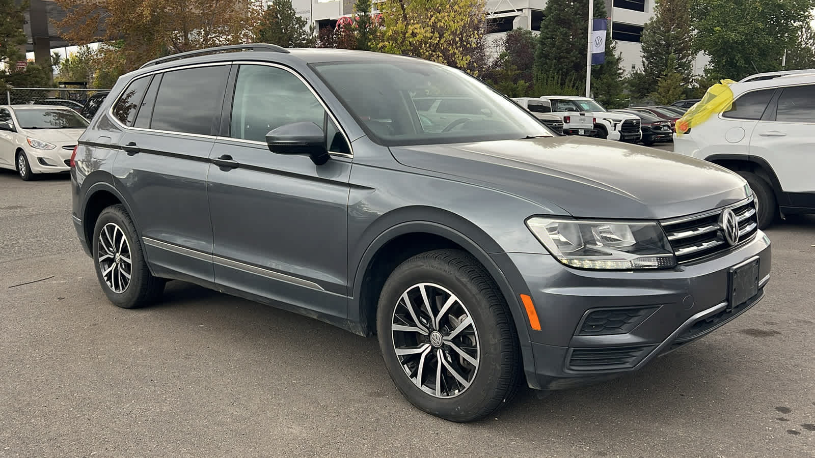 2021 Volkswagen Tiguan SE 3