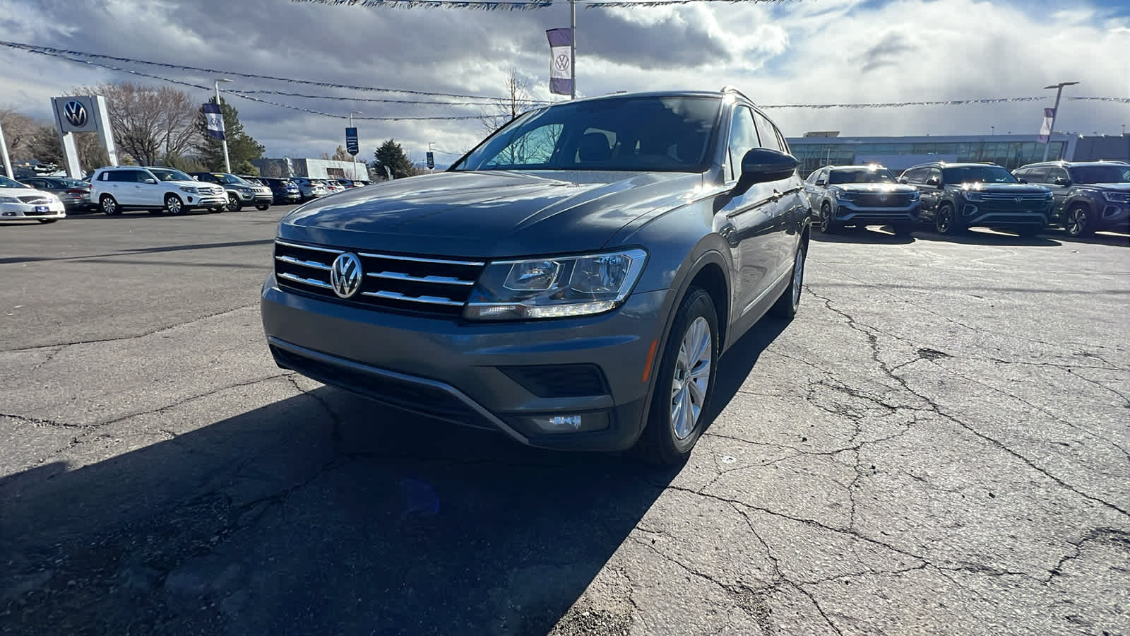 2018 Volkswagen Tiguan SE 23