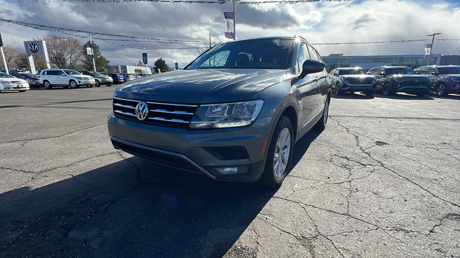 2018 Volkswagen Tiguan SE 22