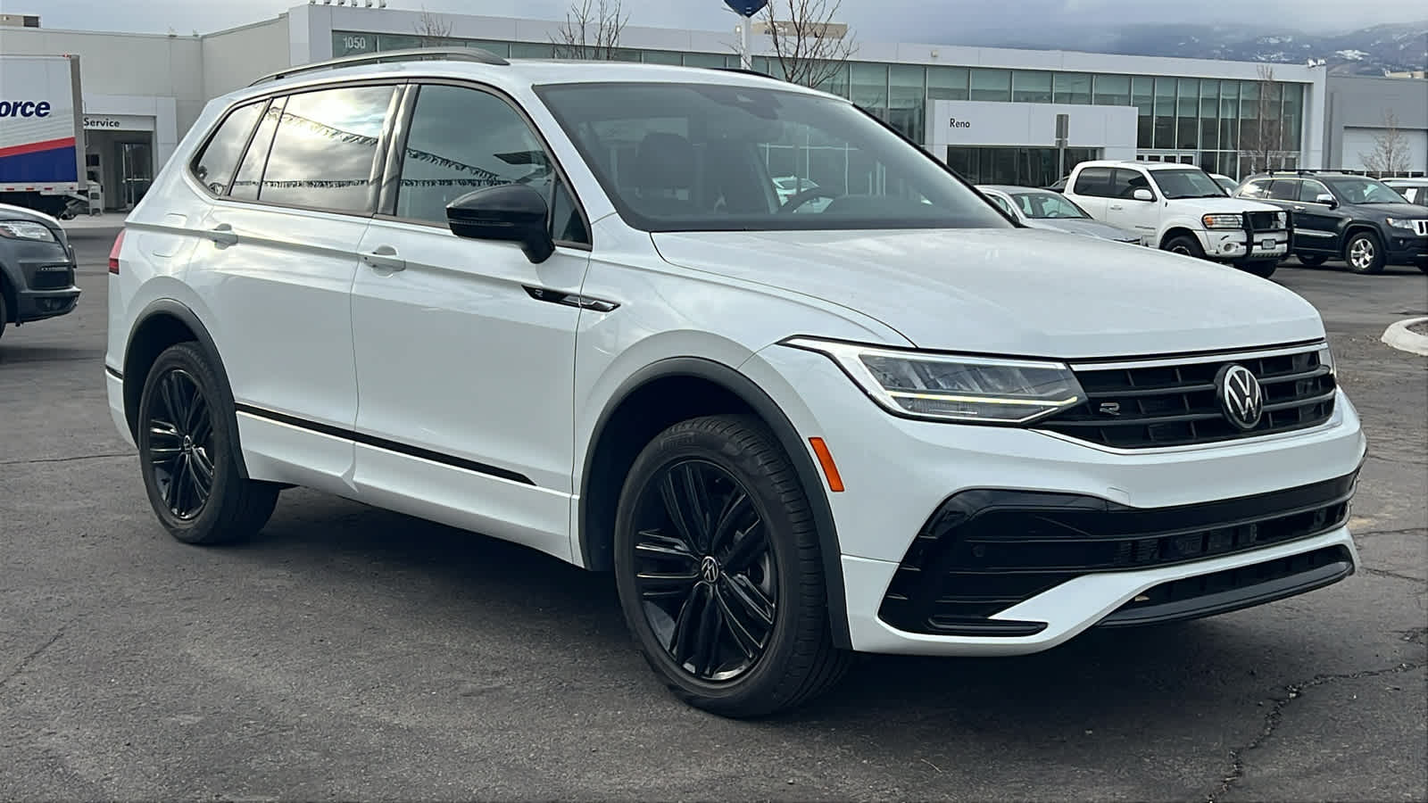 2022 Volkswagen Tiguan SE R-Line Black 7