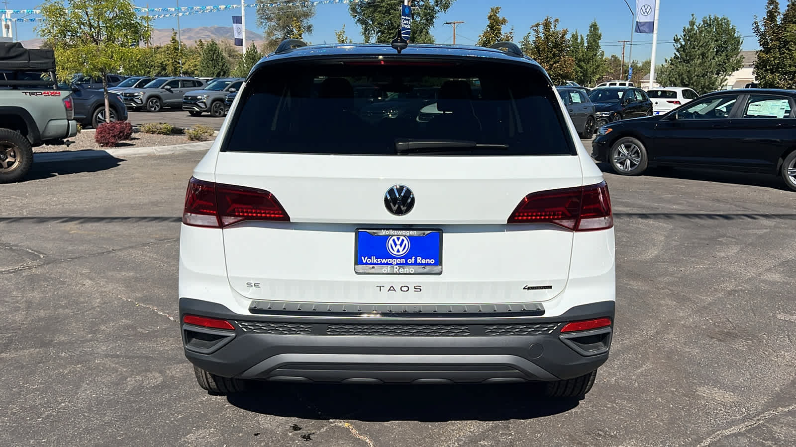 2024 Volkswagen Taos SE 5