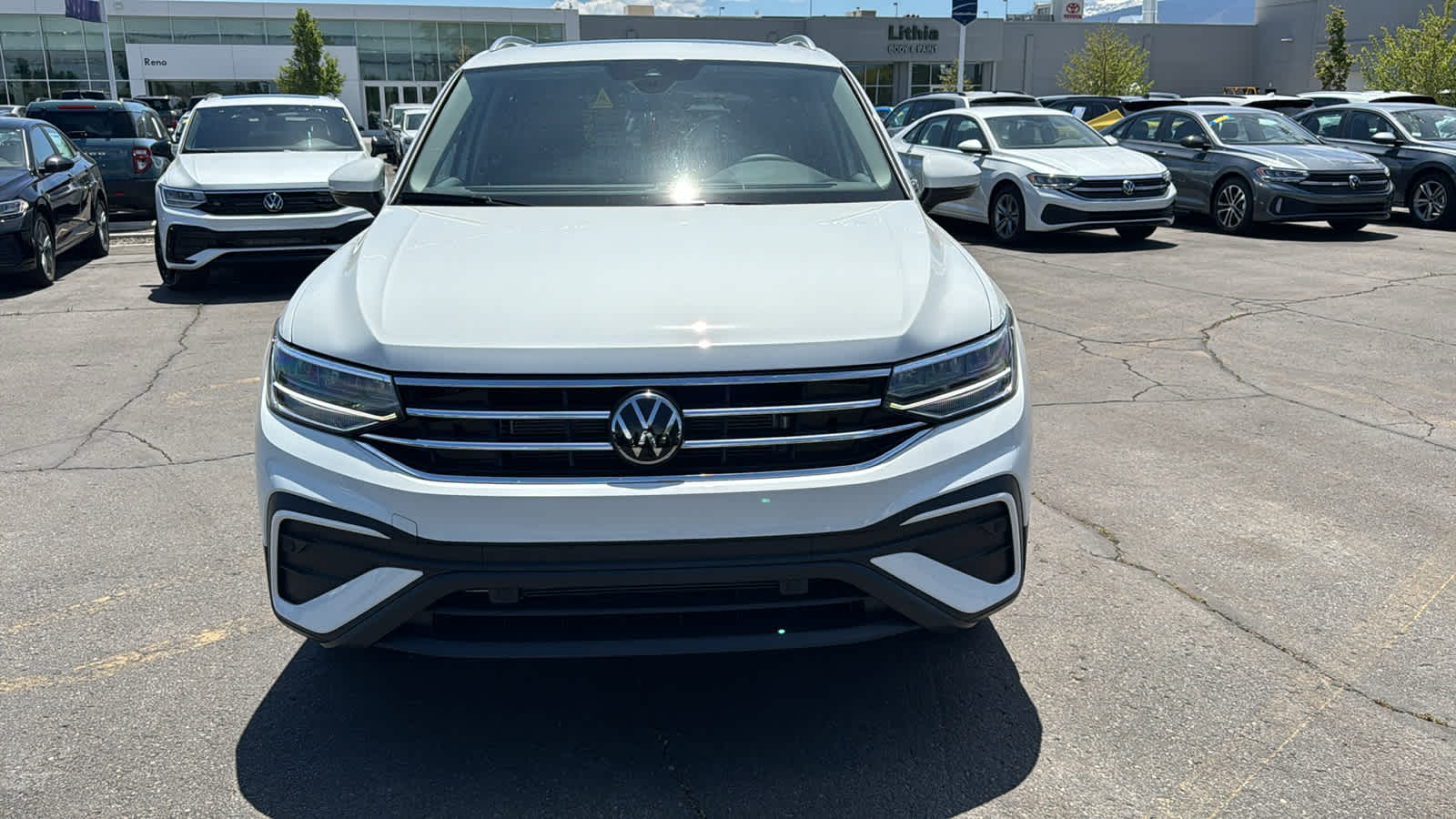 2024 Volkswagen Tiguan SE 6