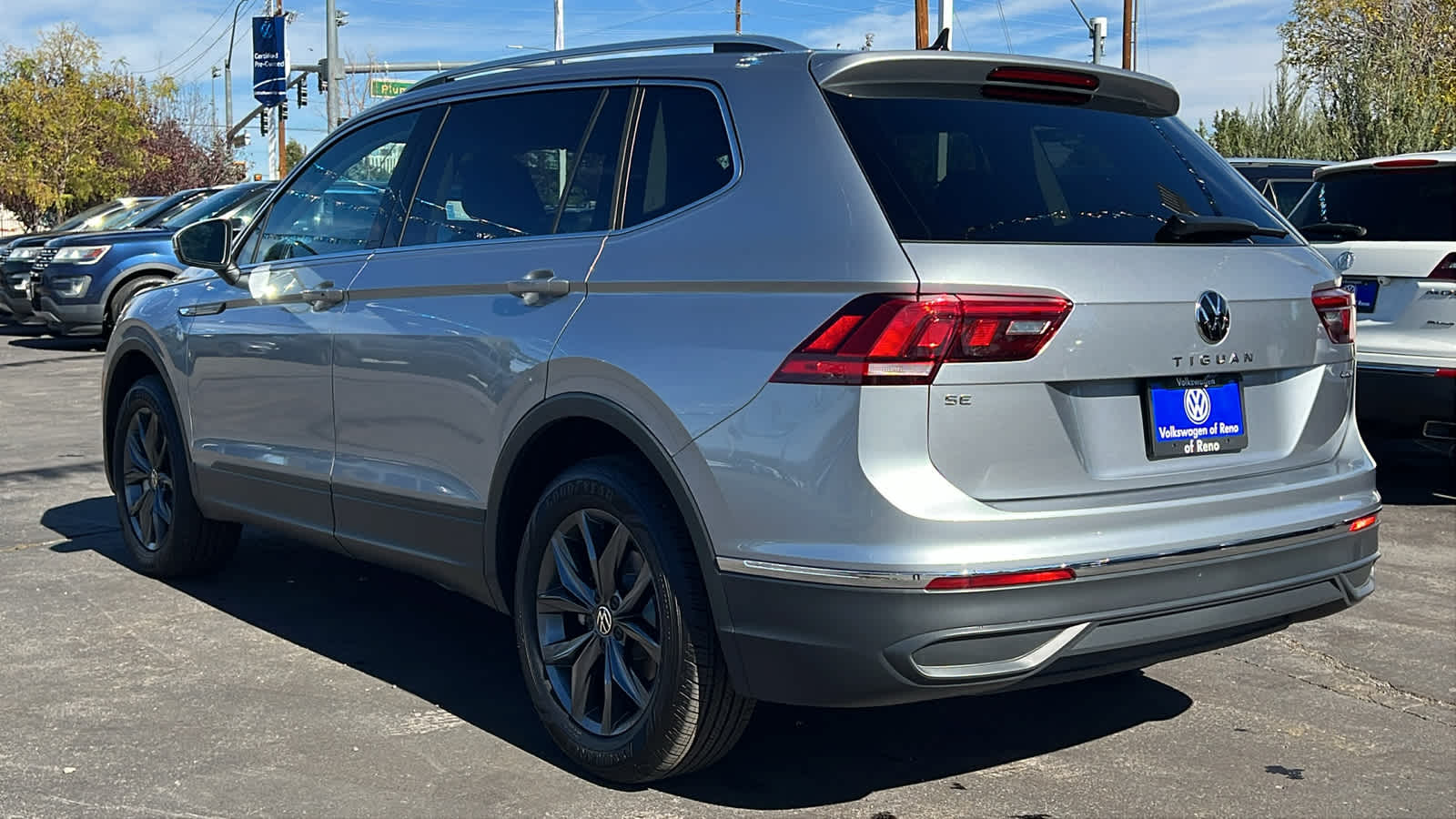 2024 Volkswagen Tiguan SE 4