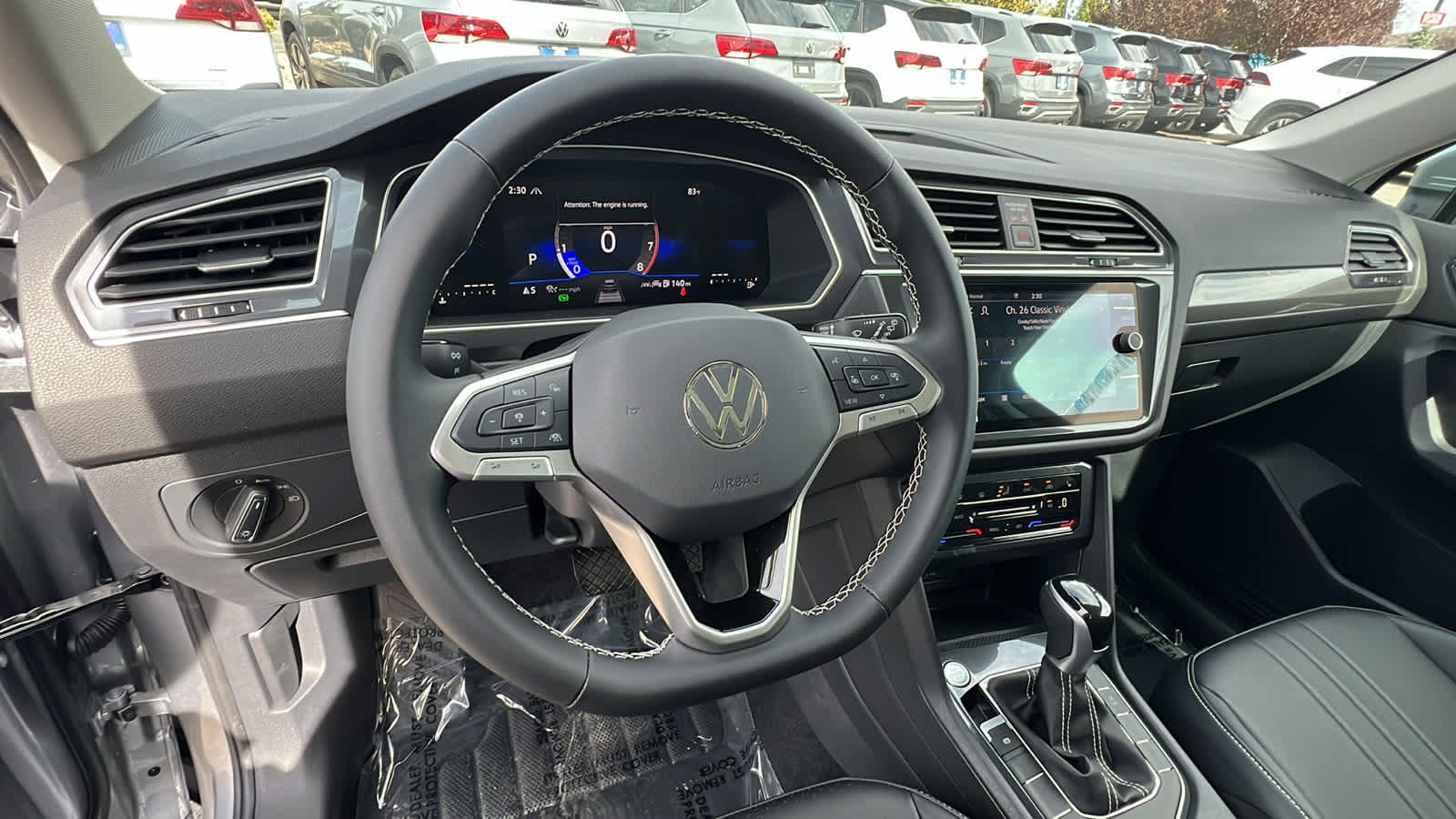 2024 Volkswagen Tiguan SE 2