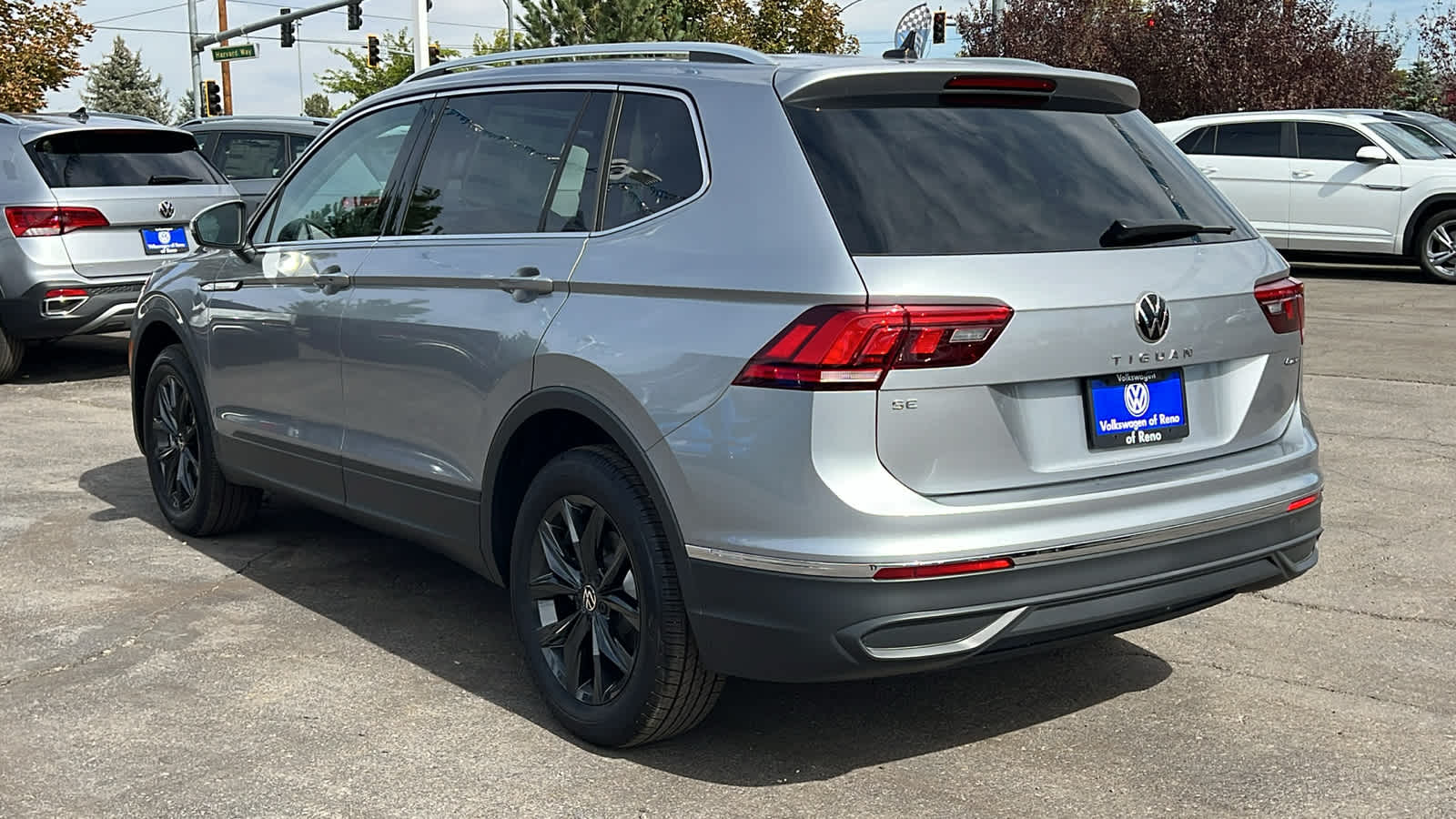 2024 Volkswagen Tiguan SE 4