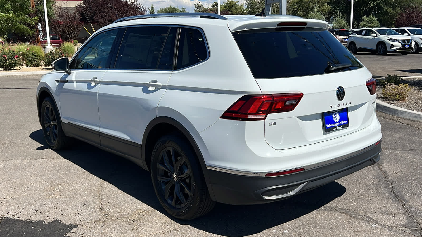 2024 Volkswagen Tiguan SE 3