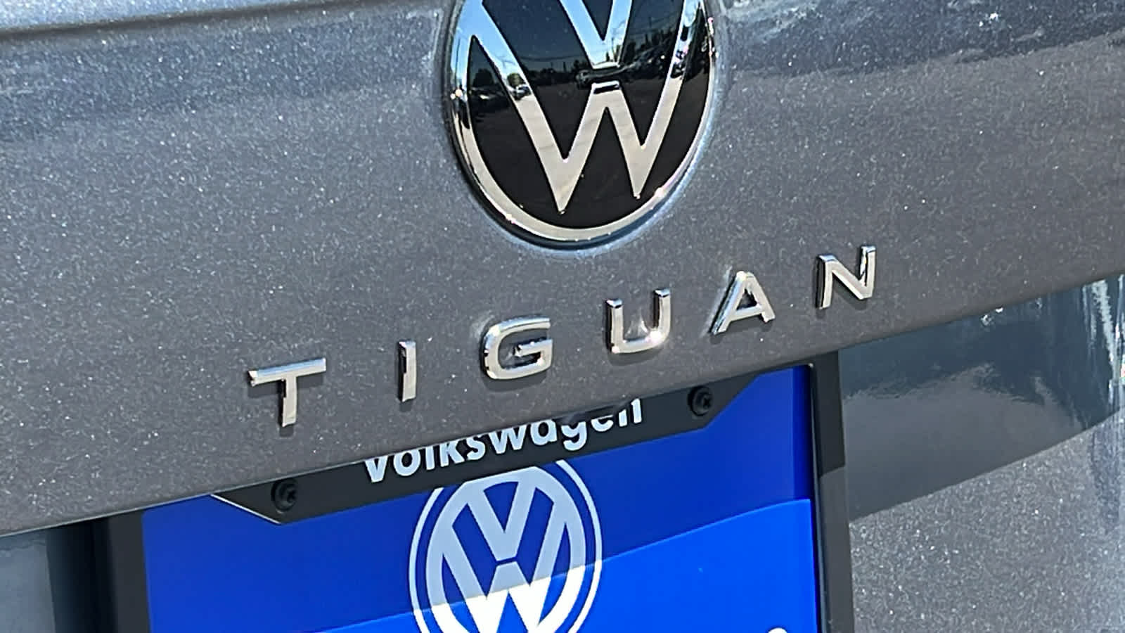 2024 Volkswagen Tiguan SE 7