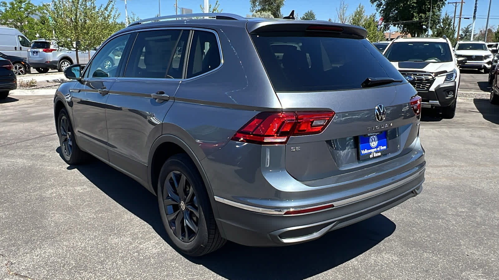 2024 Volkswagen Tiguan SE 4