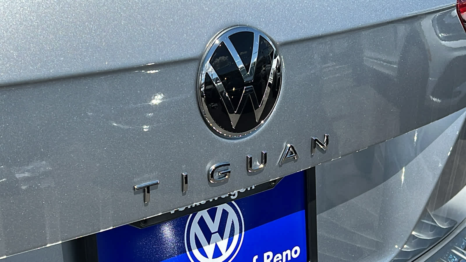 2024 Volkswagen Tiguan SE 6